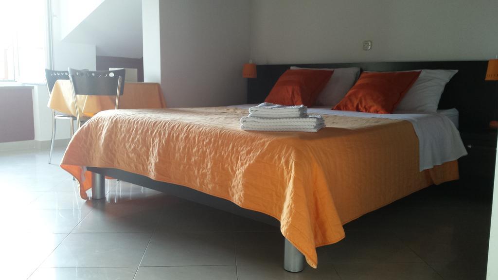 Apartments Riva Trogir Cameră foto